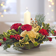 Christmas Candle Arrangement