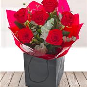 6 Red Roses